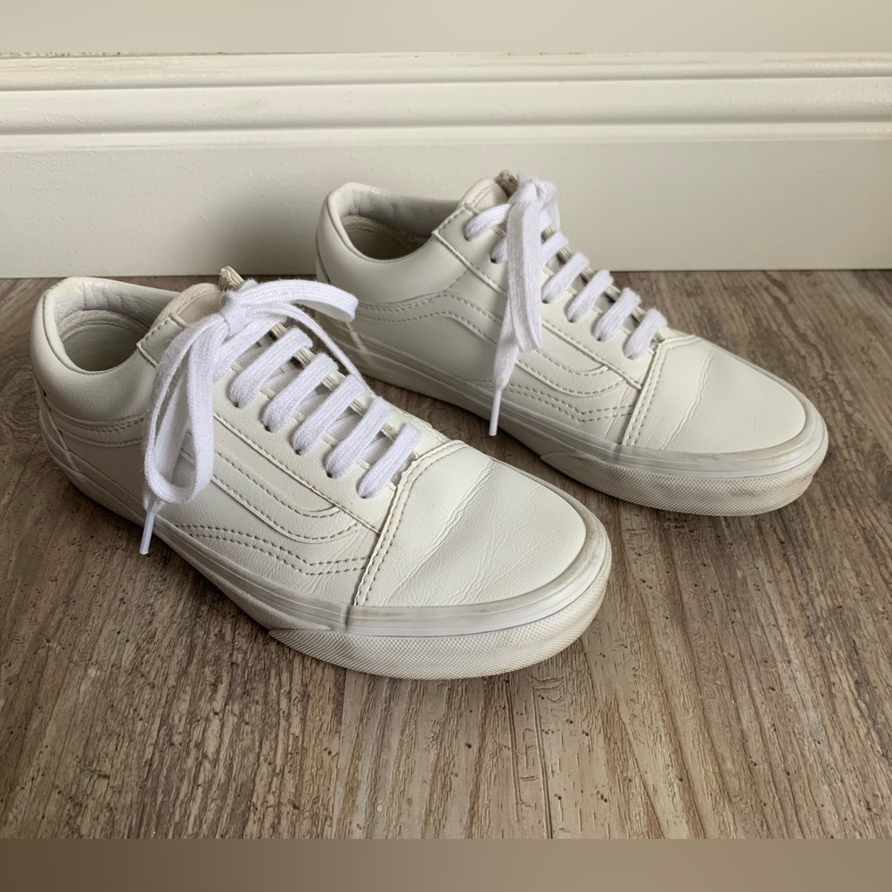 Vans leather low-top